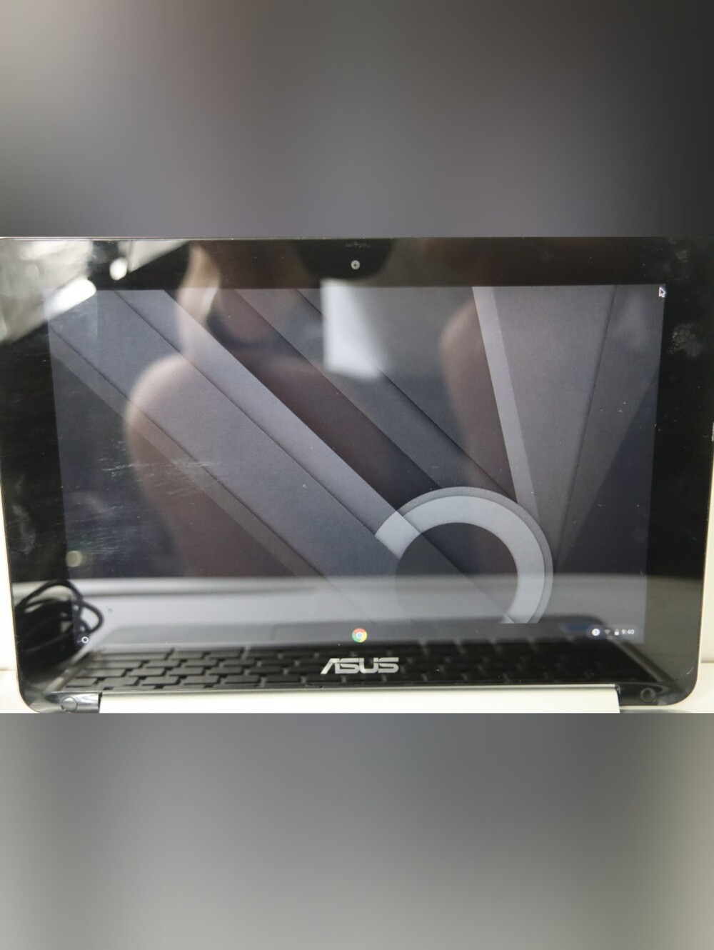 ASUS C100P Notebook PC - Picture 6 of 7